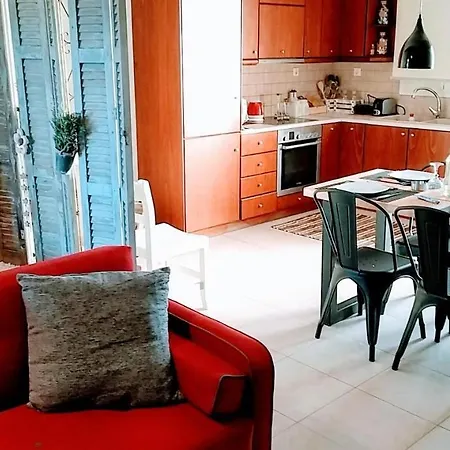 Afroditi Cosy Maisonette Daire Alepou